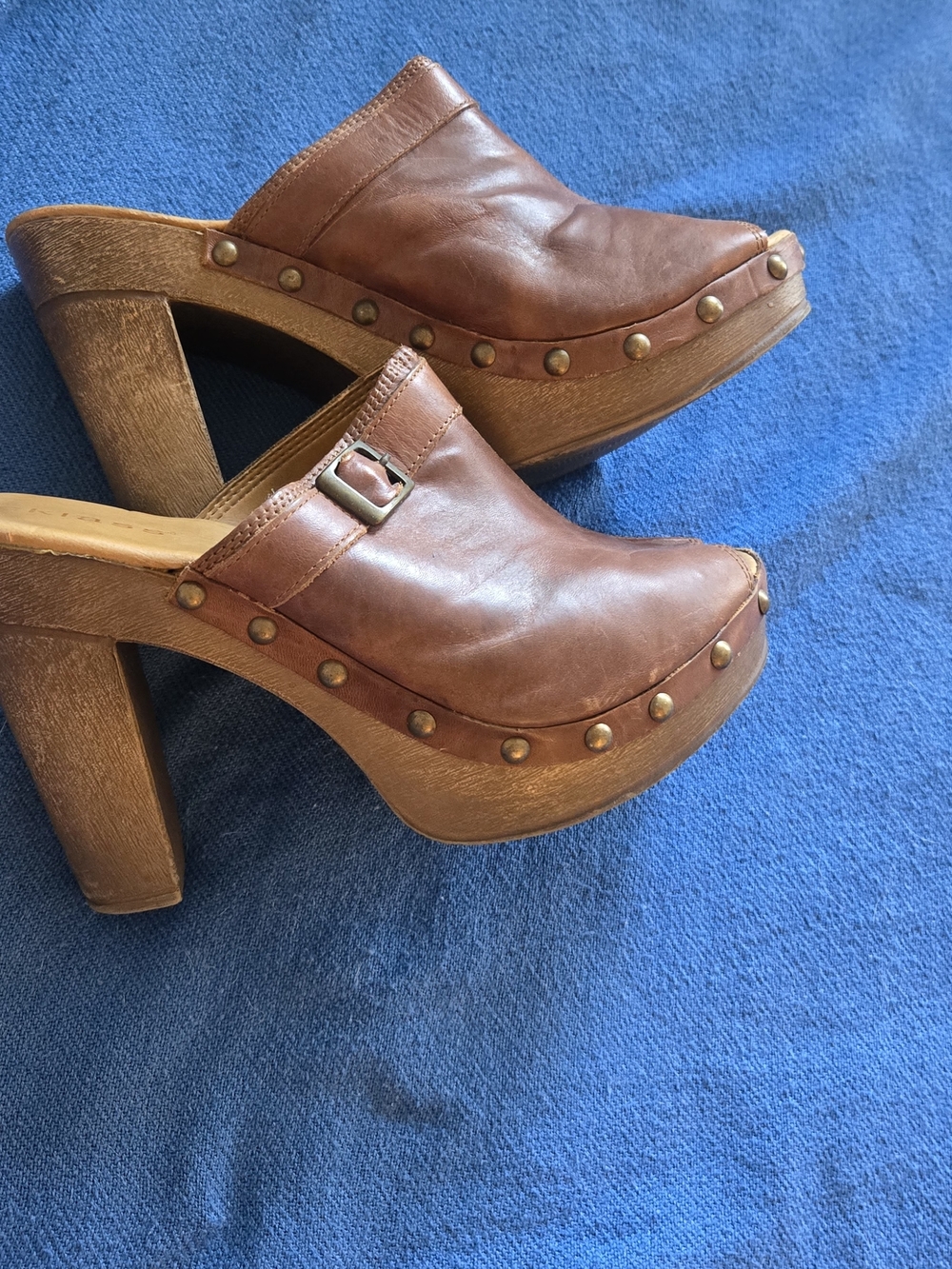 Women's Brown Leather Clog Mules - Brand Unspecified